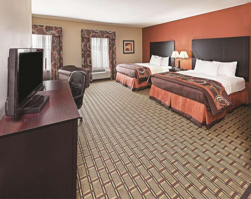 La Quinta By Wyndham Mcalester Room photo