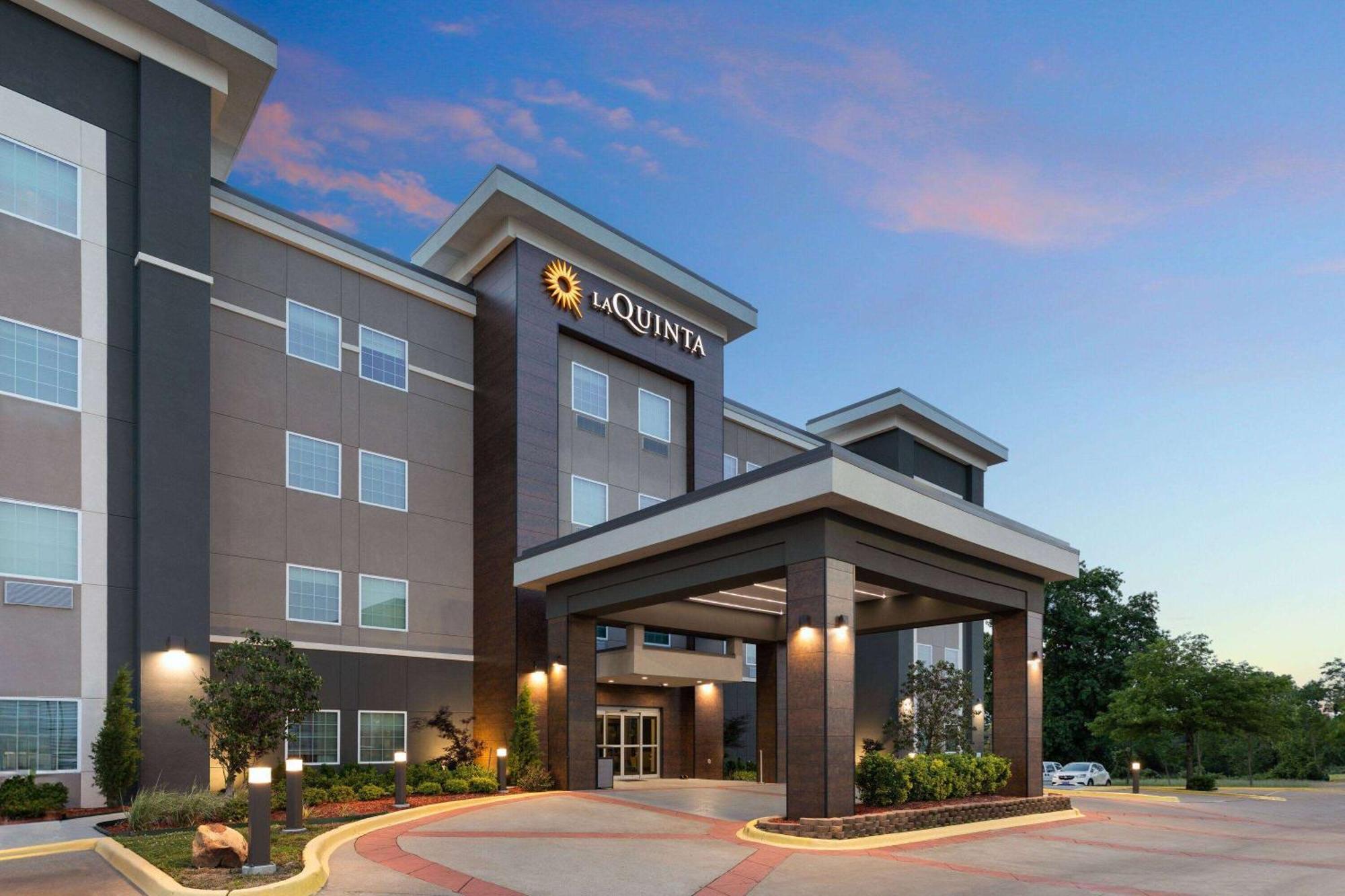 La Quinta By Wyndham Mcalester Exterior photo